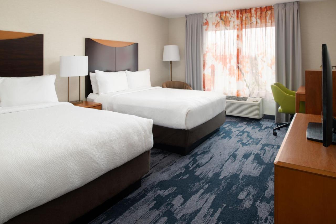 Fairfield Inn & Suites By Marriott Portland Airport Exterior photo